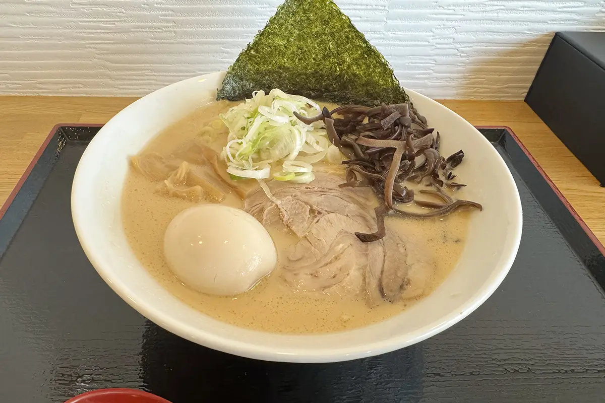 麺屋 和BISABI　豚鶏ラーメン（醤油）