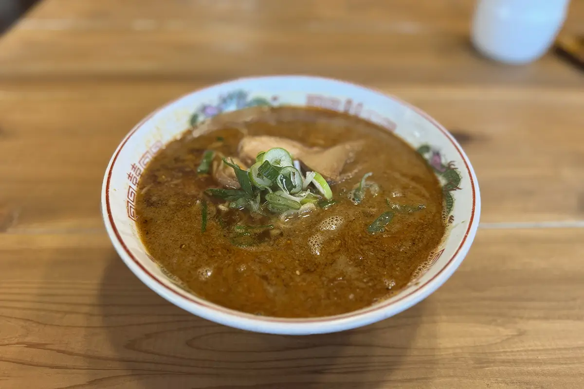 たまごや　ごまラーメン