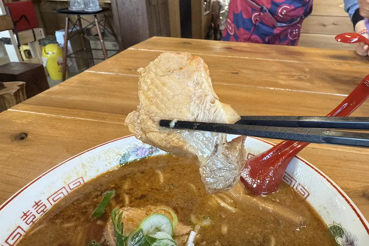 たまごや　ごまラーメン　チャーシュー