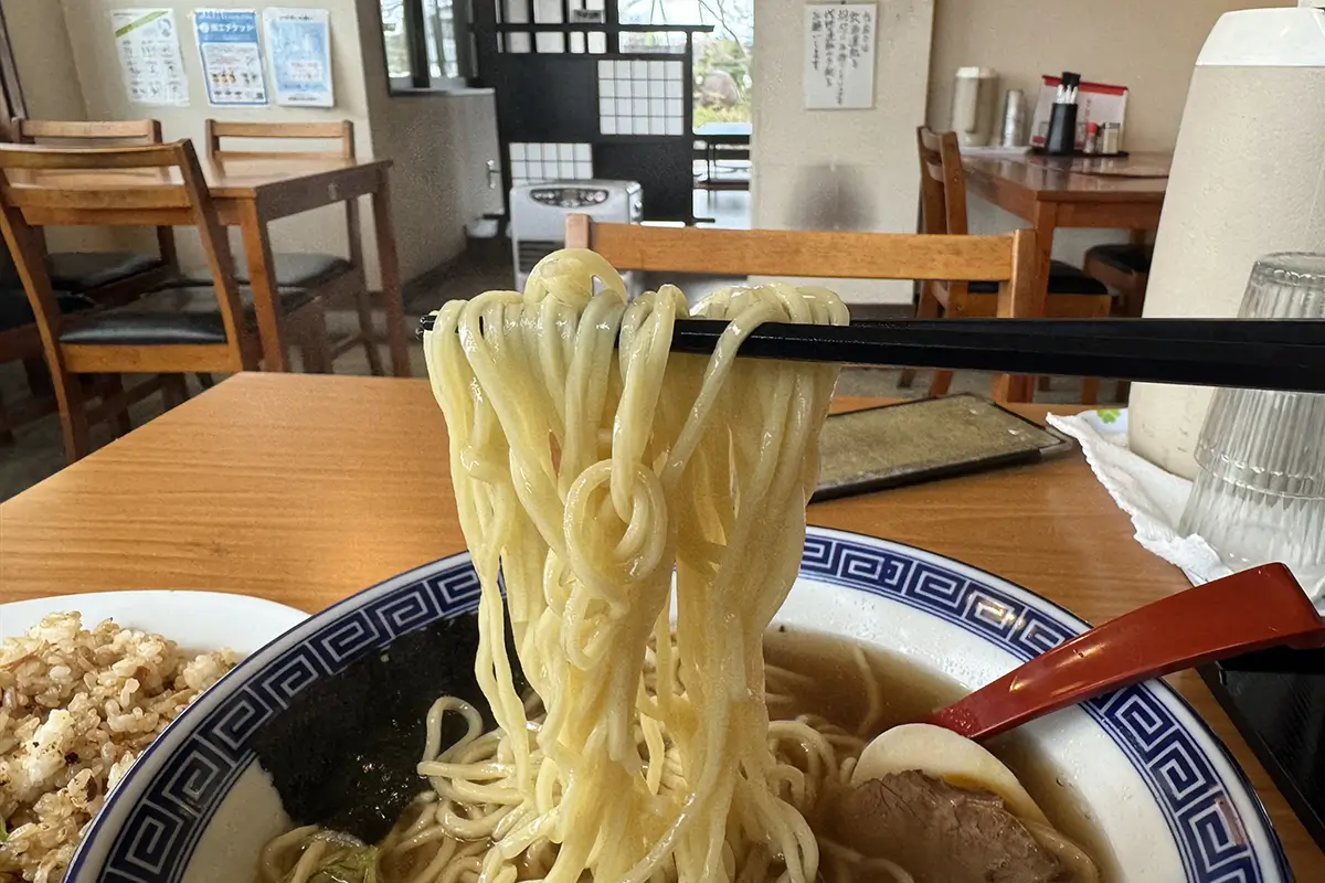 天狗 中華そば 麺