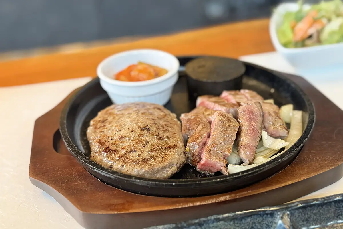 GYU-YA VILLA GYU-YAハンバーグ&氷見牛サーロインステーキコンボ