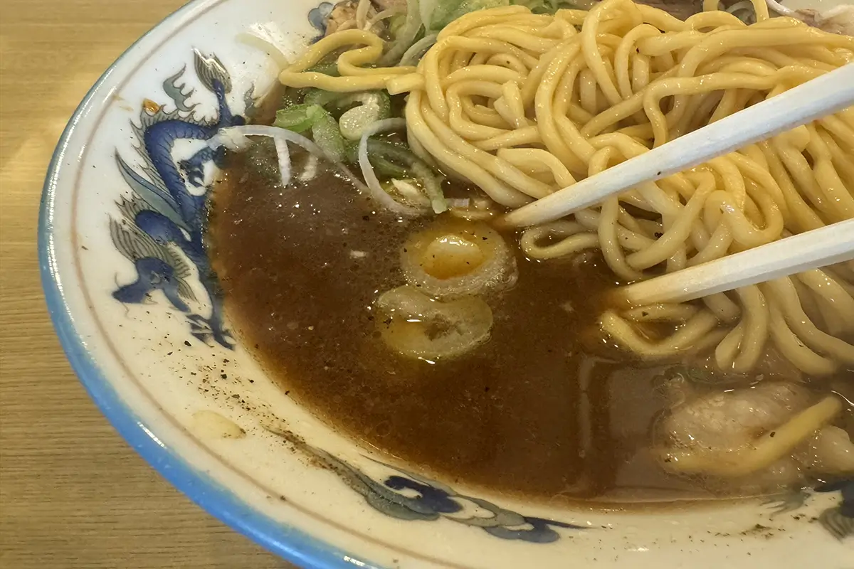 大喜 根塚店 チャーシューラーメン小 スープ